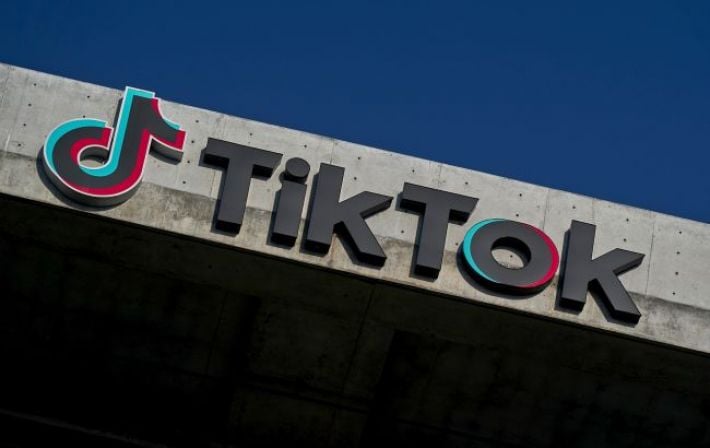 Китай обсуждает продажу Маску американского подразделения TikTok, - Bloomberg